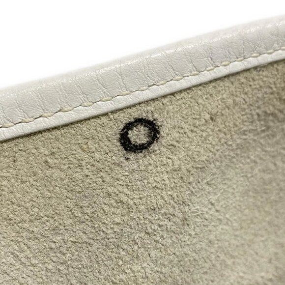 Auth HERMES Evelyne II GM - White Taurillon Clemence Square L Shoulder Bag - Picture 14 of 16